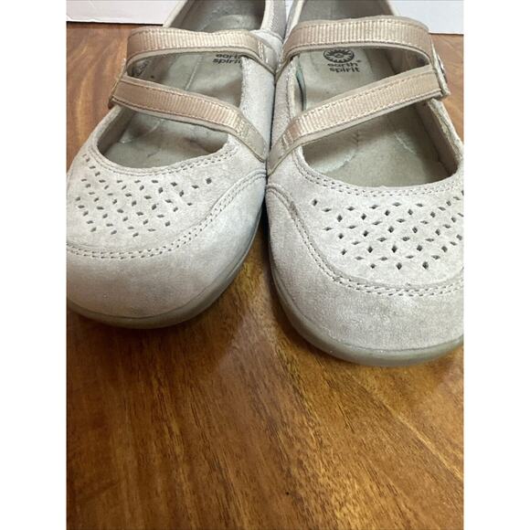 SOLD - Picture 8 of 16